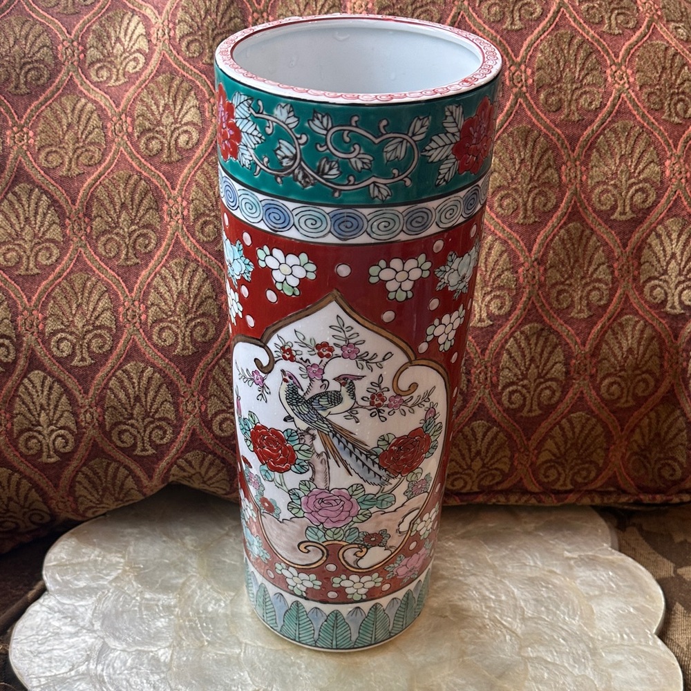 Vintage Gold Imari Porcelain Red and Green Floral Vase/Umbrella Stand